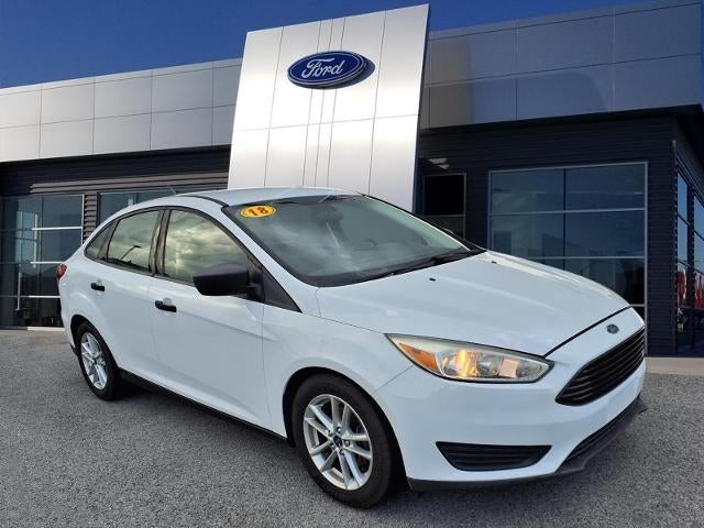 2018 Ford Focus S in Oxford White — front three-quarter view